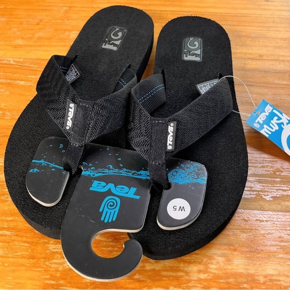 NWT Teva Women’s Mush II Flip-Flop - Picture 2 of 12